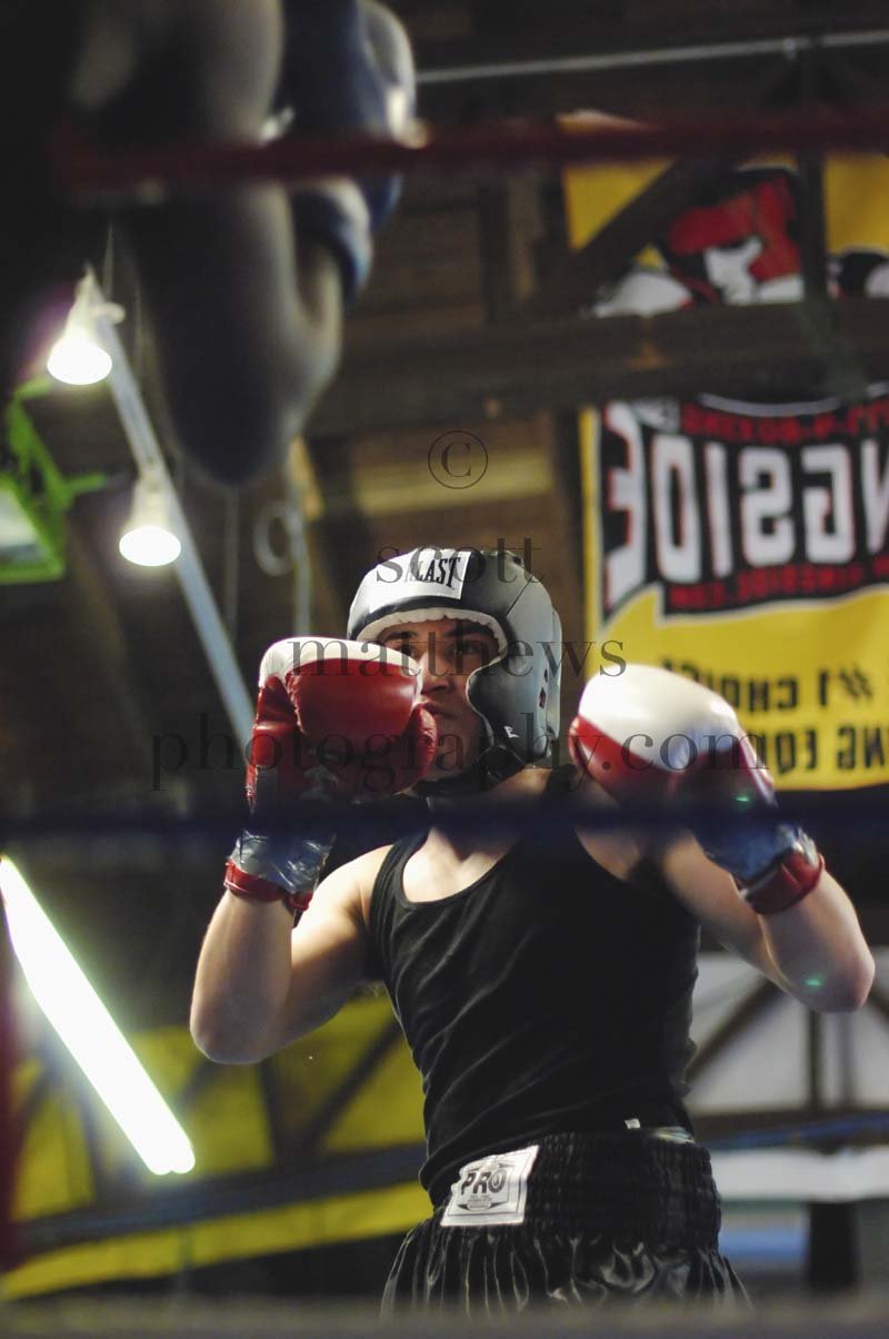 tttscgoldengloves71.jpg