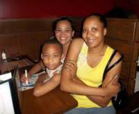 q100_0379_small.jpg